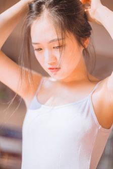 小姐好白电影